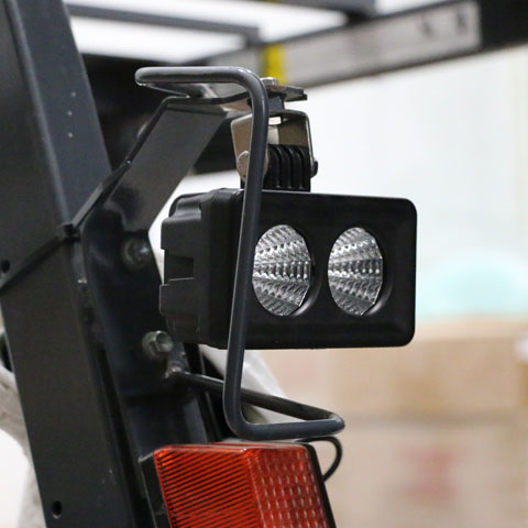 New aftermarket headlight bracket replacement for Toyota lift trucks: 56501-U1160-71 